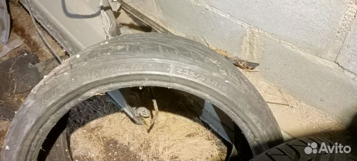 Triangle TR968 235/35 R19