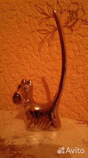 Держатель колец собачка