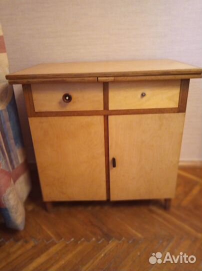 Тумба- стол