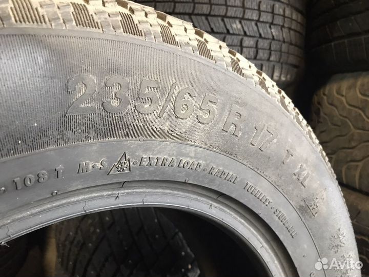 Continental ContiCrossContact Winter 235/65 R17