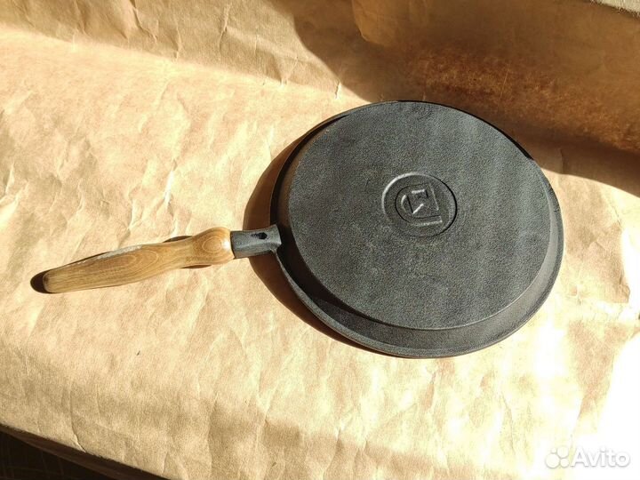 Сковорода блинная 24см чугун