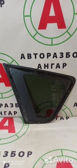 Стекло собачника заднее правое Nissan Note E11