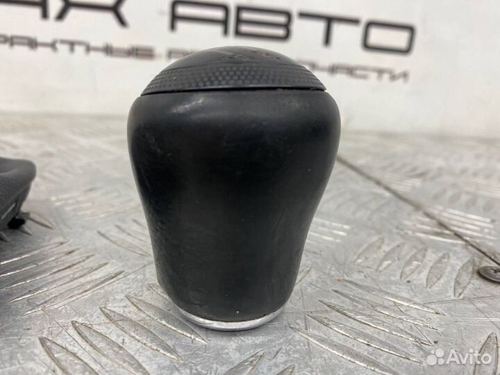 Б/У ручка кпп Audi A6 С5 ALF 2.4 1998 (1997-2005)