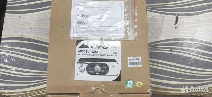 Гитарная примочка alesis