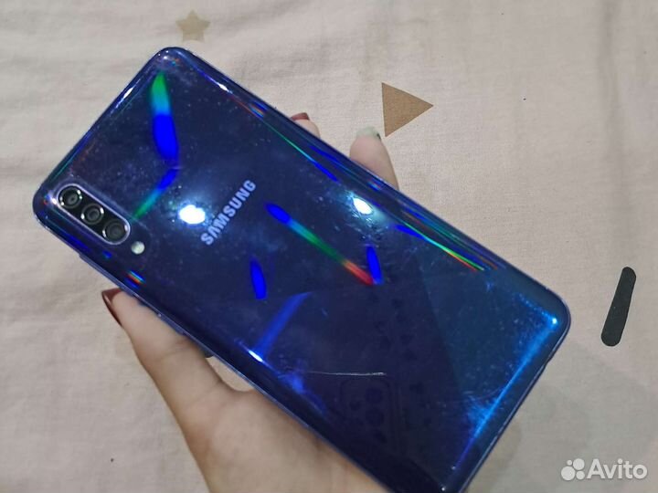 Телефон Samsung a30s