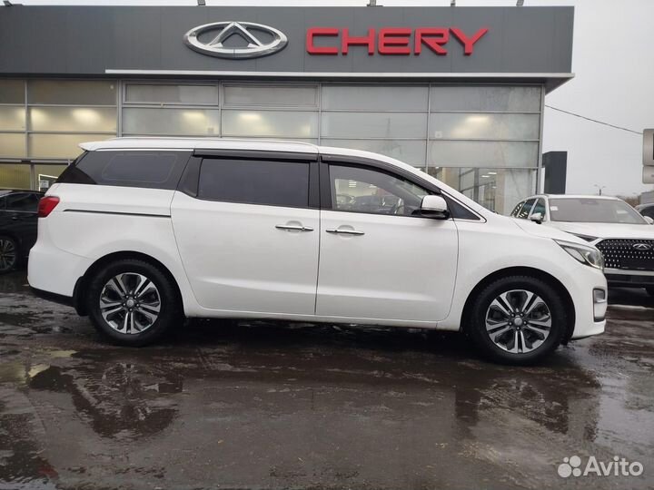 Kia Carnival 2.2 AT, 2019, 182 000 км