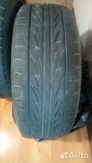 Bridgestone MY-02 Sporty Style 205/55 R16