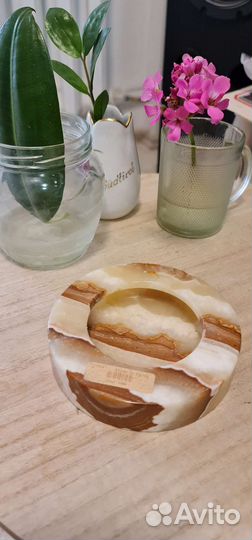 Пепельница оникс натуральный