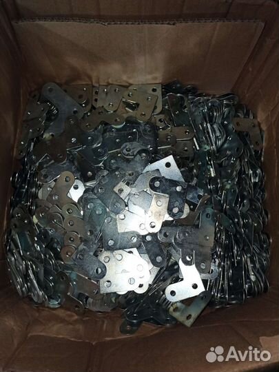 Уголки усиливающие для стеллажа