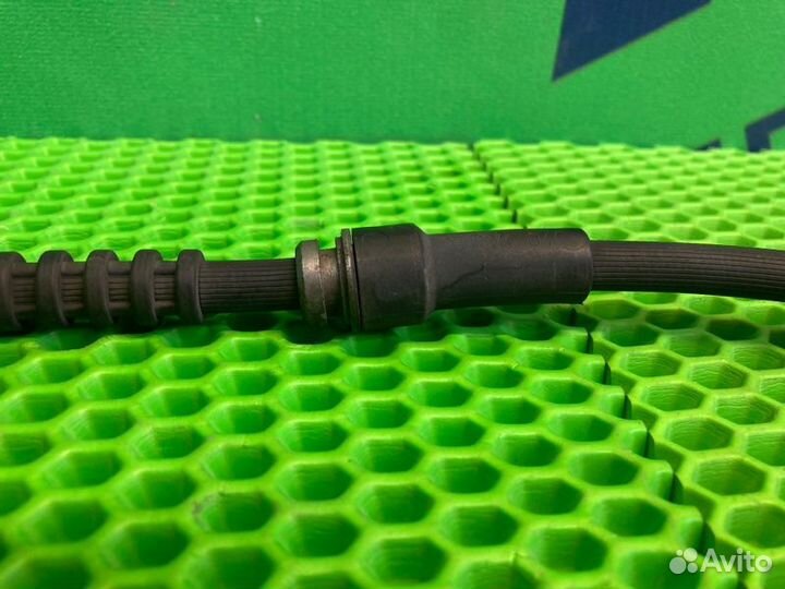 Шланг тормозной передний Bmw X5 E70 N57D30A 2012