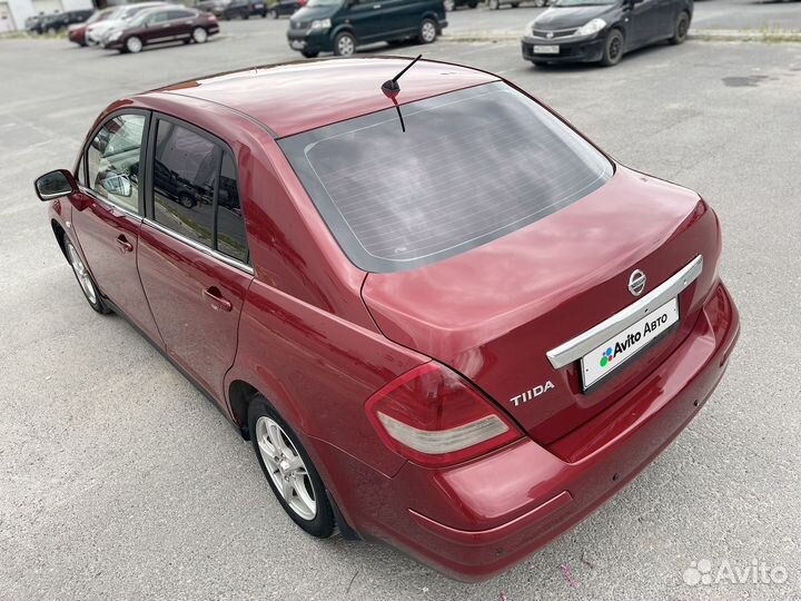 Nissan Tiida 1.6 AT, 2008, 250 000 км