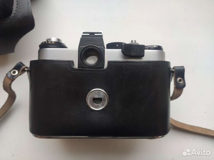 Плёночный фотоаппарат Зенит ет бу