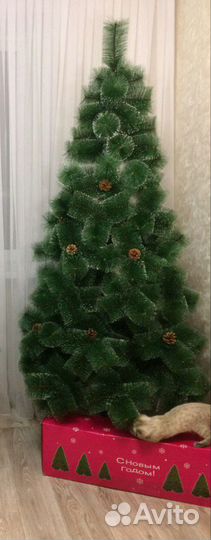 Ёлка искусственная 2,4 метра