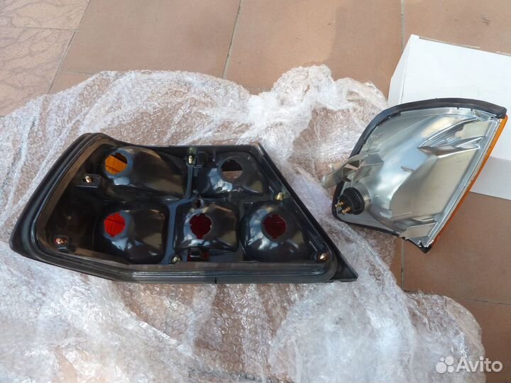Mercedes-Benz W124 Фонари Новые