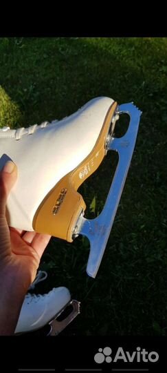 Коньки профессиональные Edea overture 205