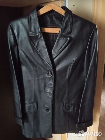 Куртка кожаная женская