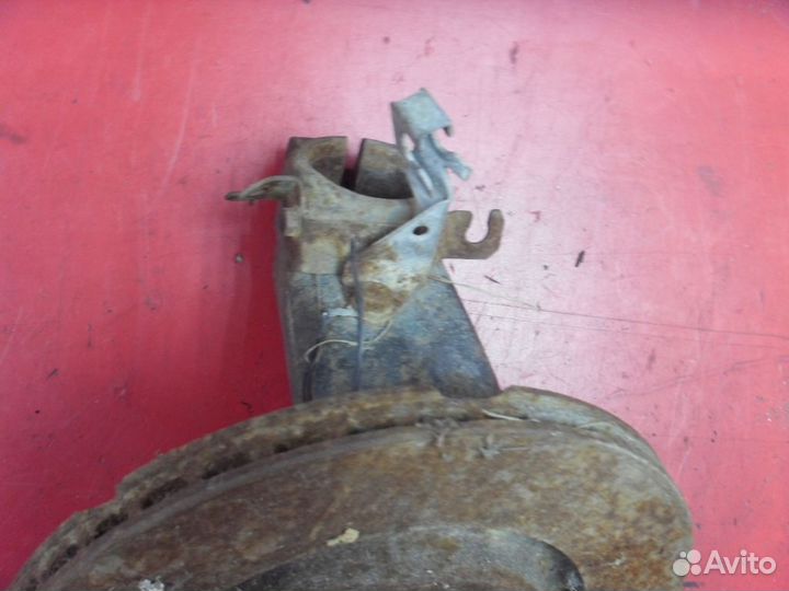 Кулак поворотный передний 2004006 Samand 2003)