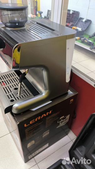 Кофемашинка Leran ем 966Х