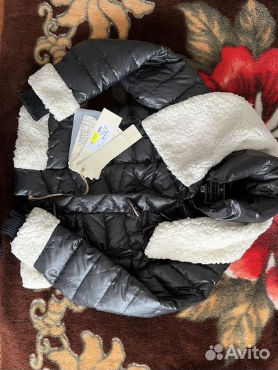 Куртка зимняя для девочки 8-9 лет