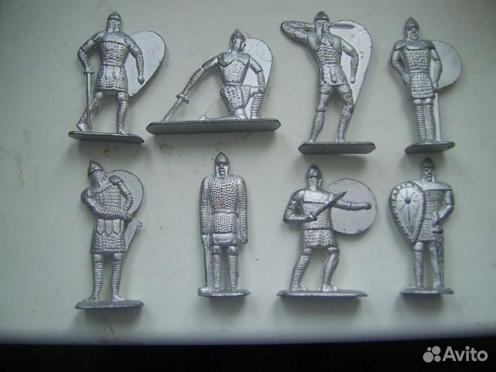 Металл солдаты наборы