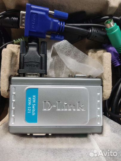 KVM переключатель D-Link KVM-121