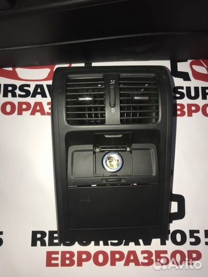 Консоль центральная Vw Passat B6 1.8 BZB 05-09