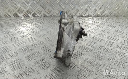 Насос вакуумный ssang yong rodius 1 (EEA27KX01)