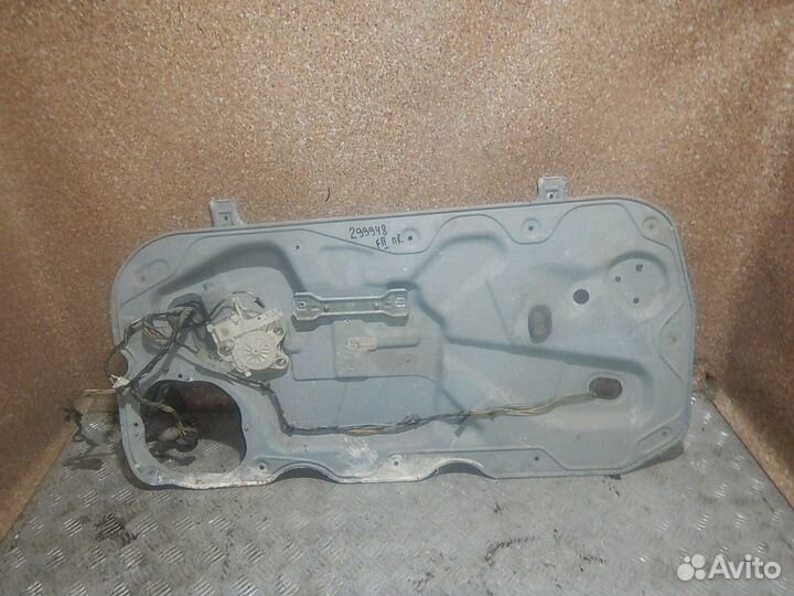 Стеклоподъемник электр.передний правый