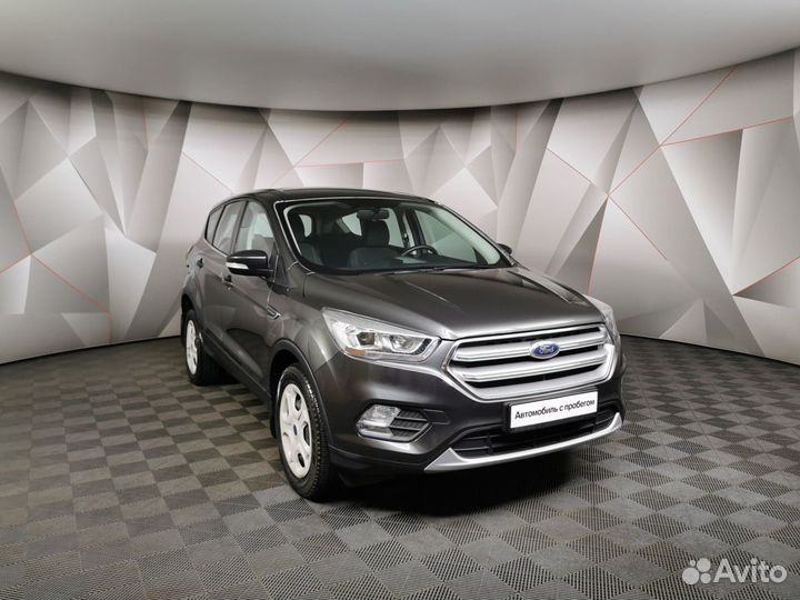 Ford Kuga, 2019