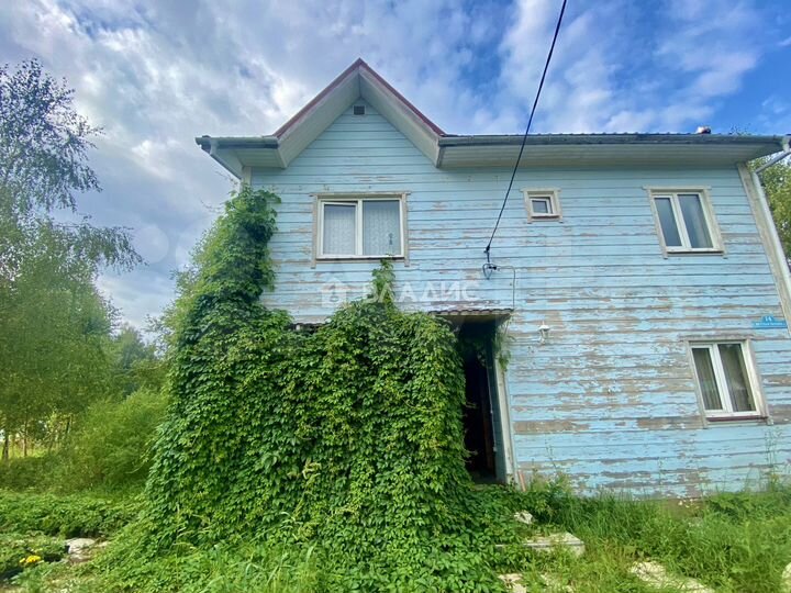 Дом 140 м² на участке 9 сот.