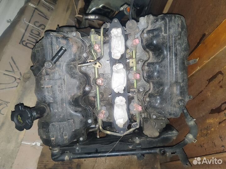 Двс Nissan VG33-E