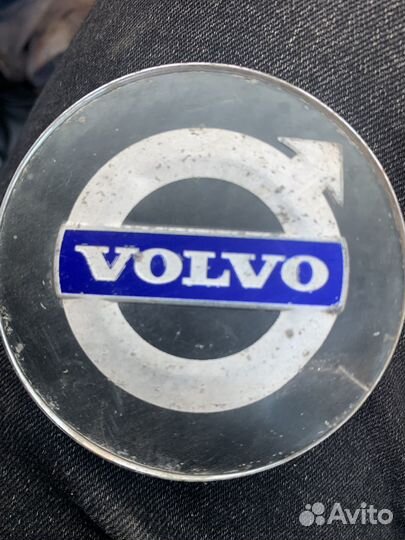 Колпачок колеса volvo