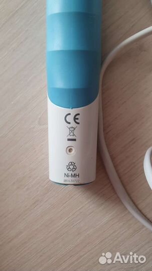 Электрическая зубная щетка braun oral b