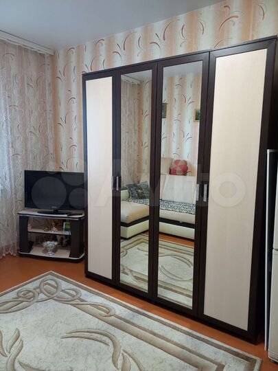 Комната 15,2 м² в 8-к., 2/3 эт.