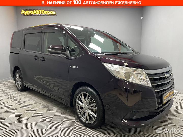 Toyota Noah, 2014