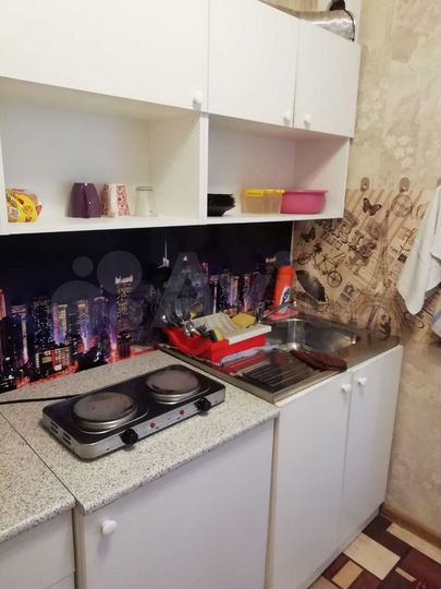 2-к. квартира, 52 м², 1/2 эт.