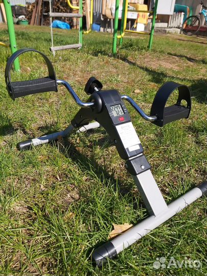 Велотренажер Армед BYS-088B (с дисплеем, складной)