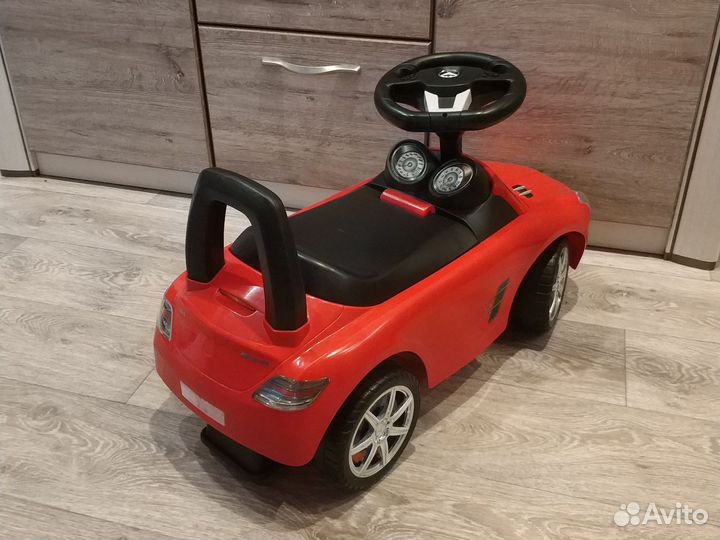 Машинка-каталка