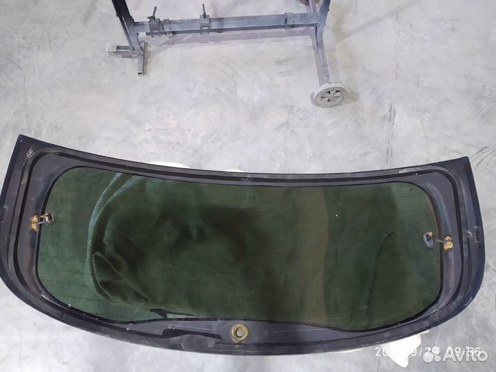 Стекло заднее оригинал сандеро степвей