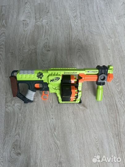 Nerf dominator