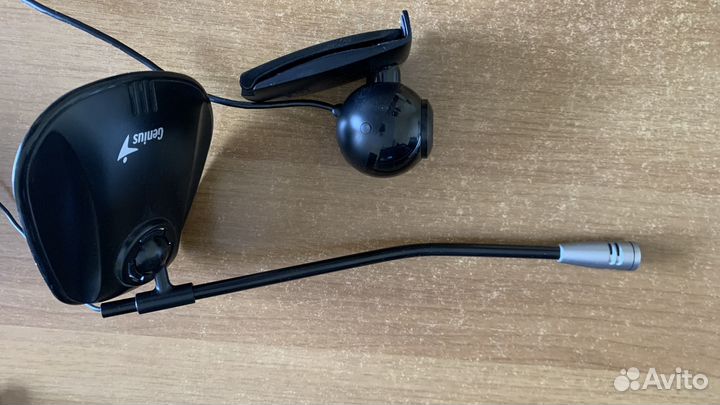 Веб камера Logitech