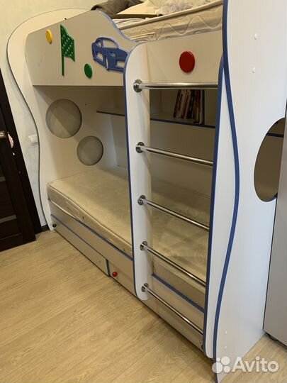 Двухъярусная кровать для детей бу