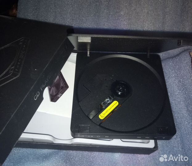 Компактный DVD плеер KC-708