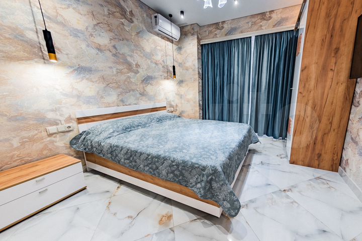 2-к. квартира, 65 м², 5/12 эт.