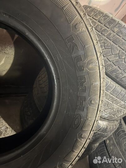 Kumho Road Venture ST KL16 235/70 R16 108H