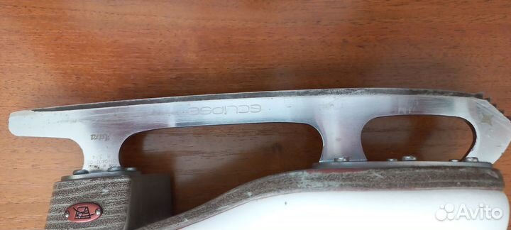 Коньки фигурные