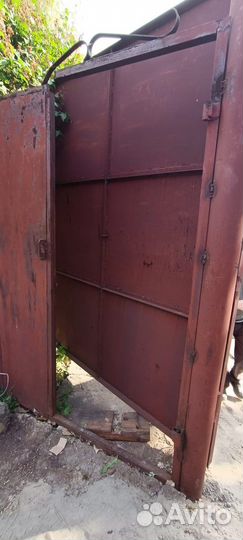 Ворота металлические распашные