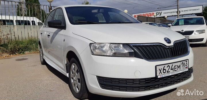 Накладки на пороги Skoda rapid