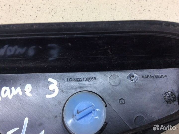 Накладка (кузов наружные) левая Renault Megane 3