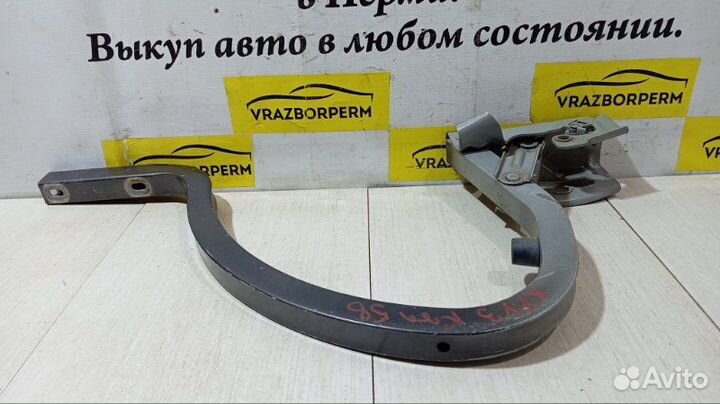 Петля крышки багажника правая Chevrolet Cruze J300